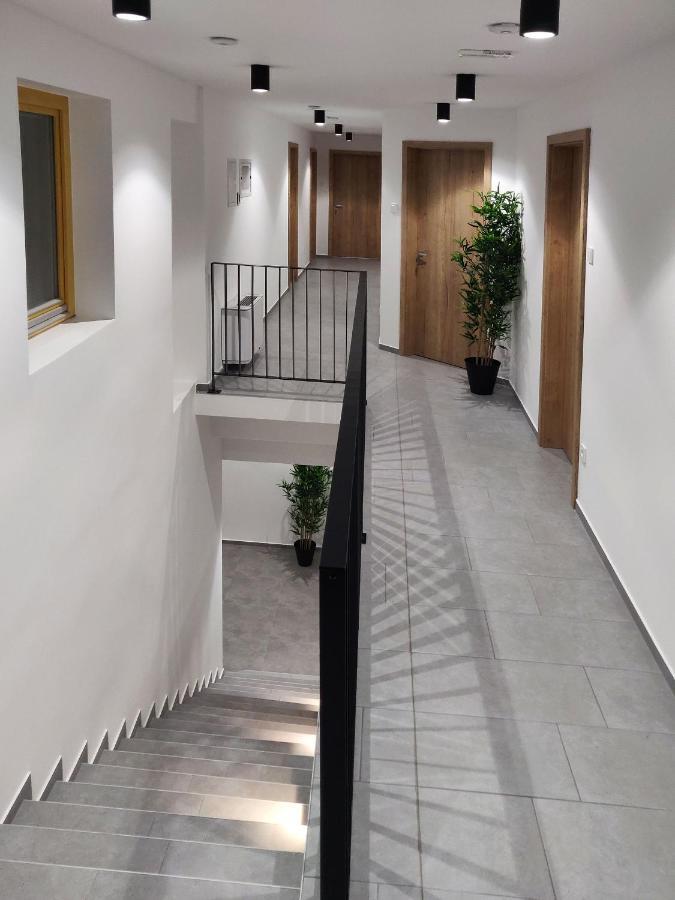 Pubyland Rooms & Apartments Rogatec Екстер'єр фото